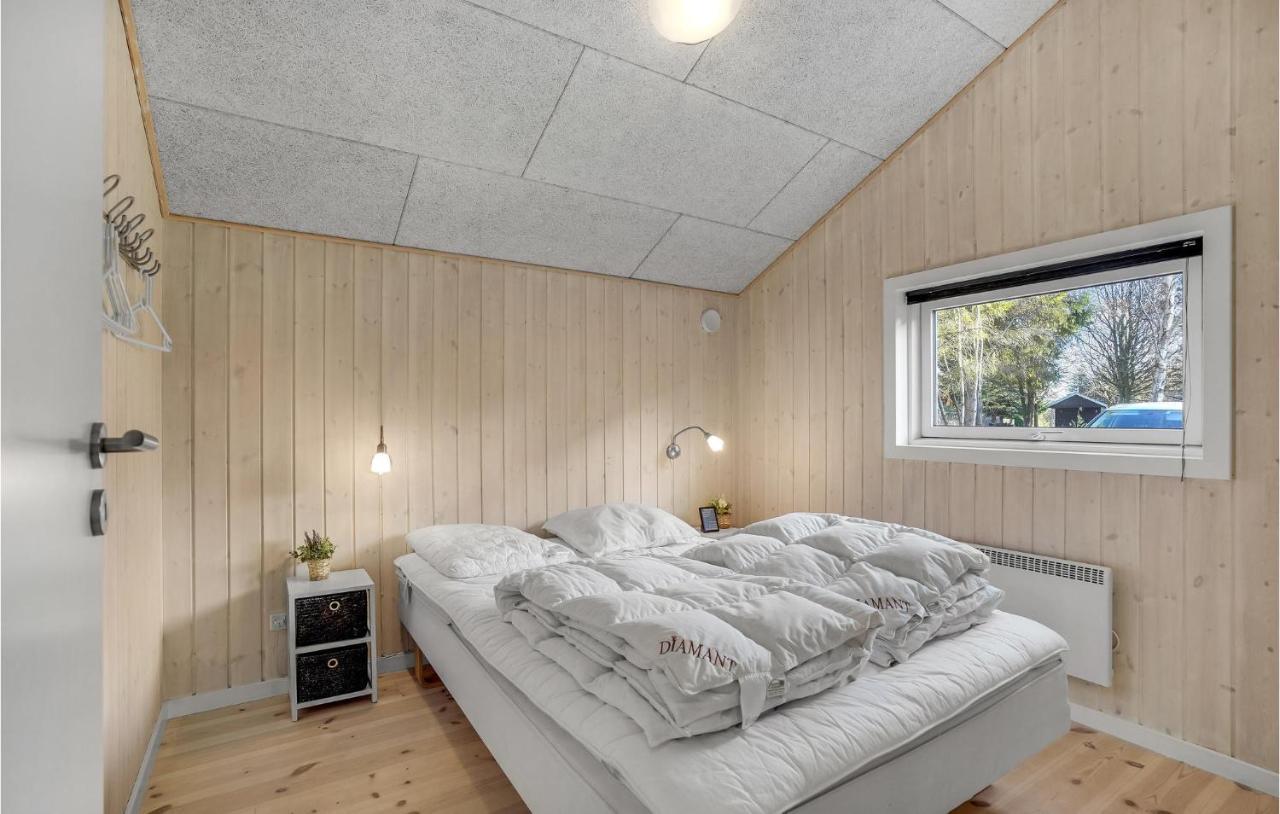 Awesome Home In Oksbl With 4 Bedrooms, Sauna And Wifi Oksbøl Kültér fotó